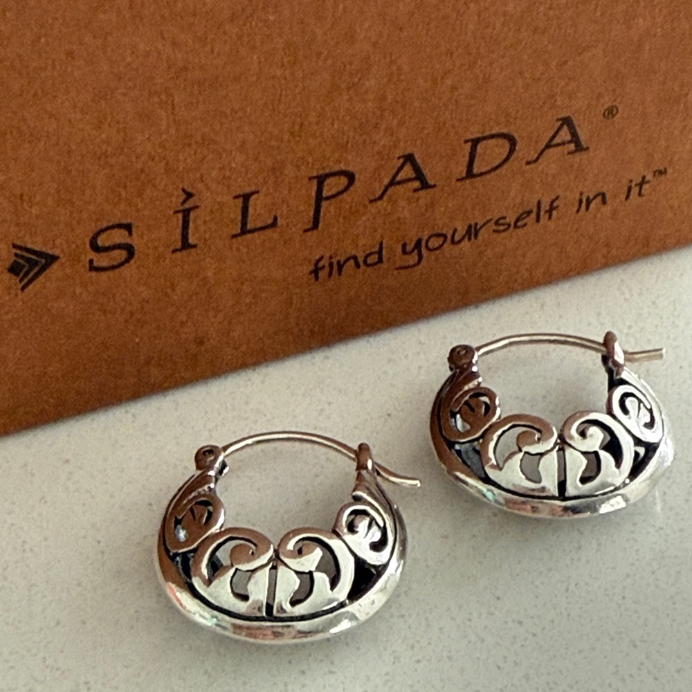 Silpada Sterling Silver Filigree Post Hoops P1126